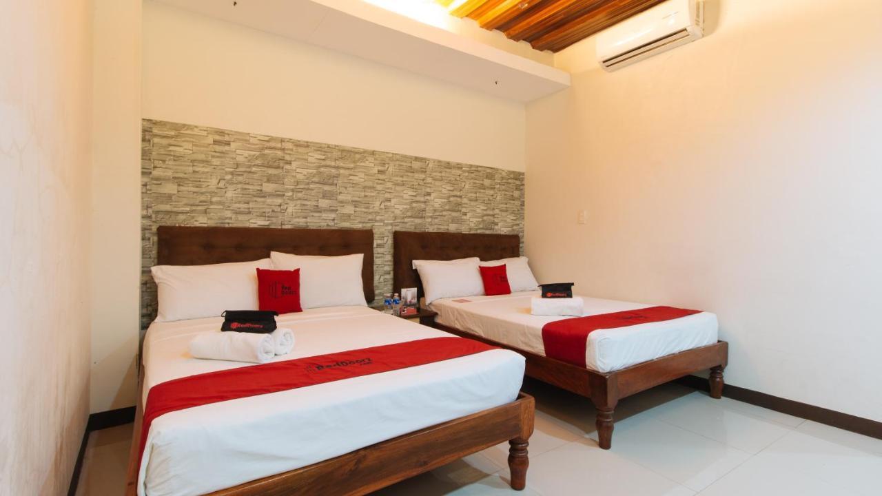 Reddoorz Plus @ Melsol Metro Vigan City Exterior foto